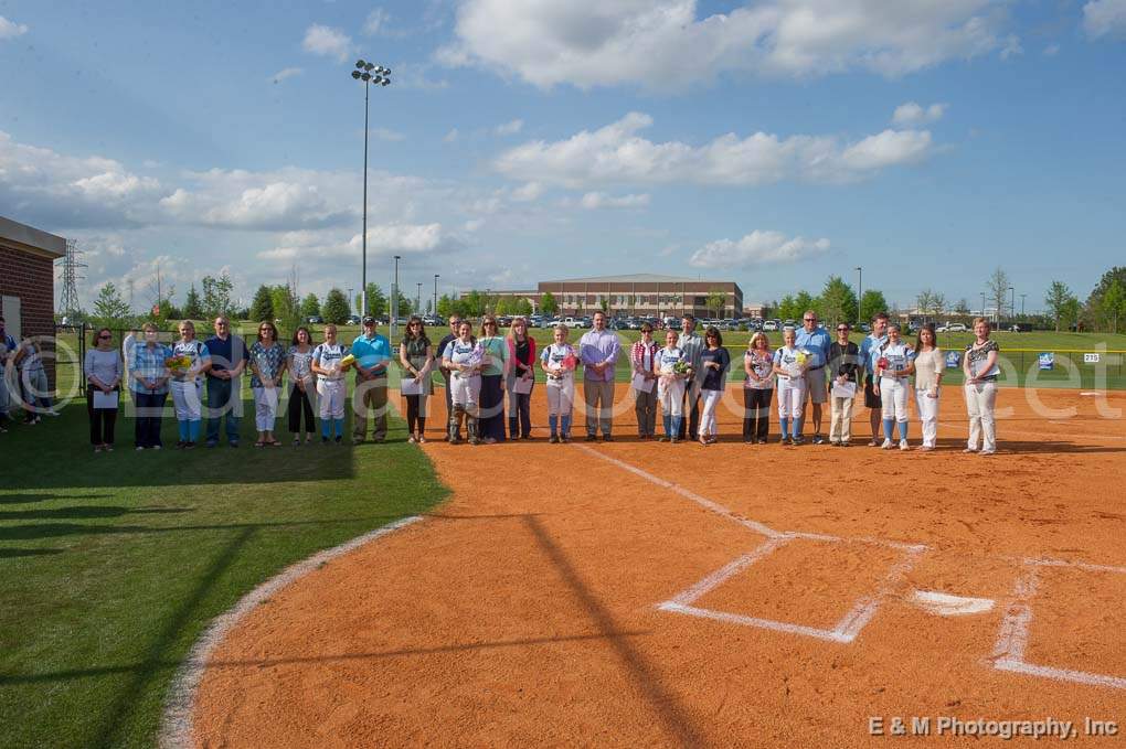 Softball Seniors 058.jpg